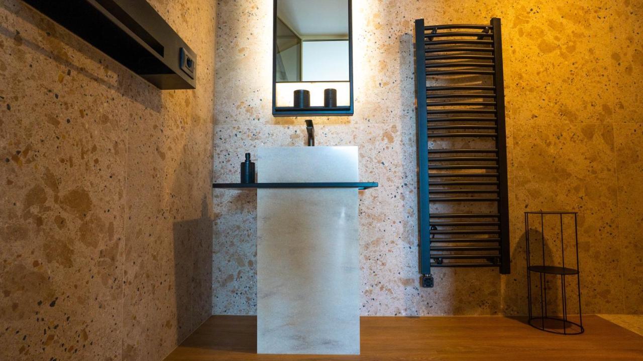 Maravida Vacation Rooms Dobrovo Esterno foto